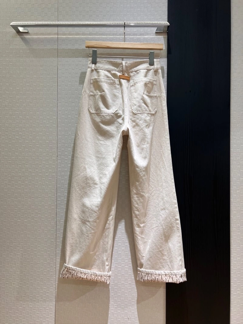 SmoothTexture Unclassified Brand Jeans 152672