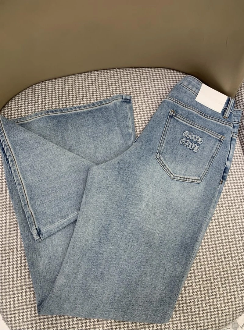 Trendsetting Unclassified Brand Jeans 152685