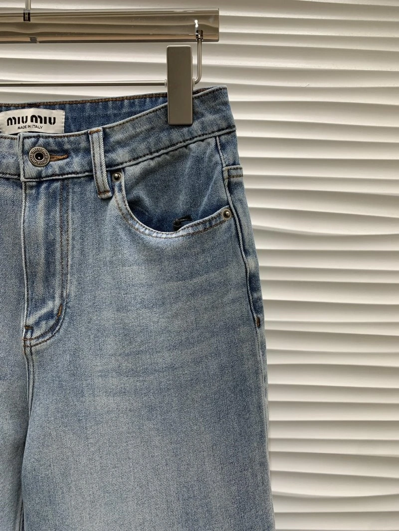 Trendsetting Unclassified Brand Jeans 152685