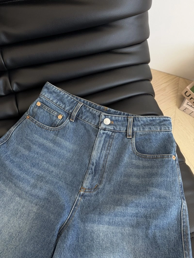 Unclassified Brand Jeans GoAnywhere 152668