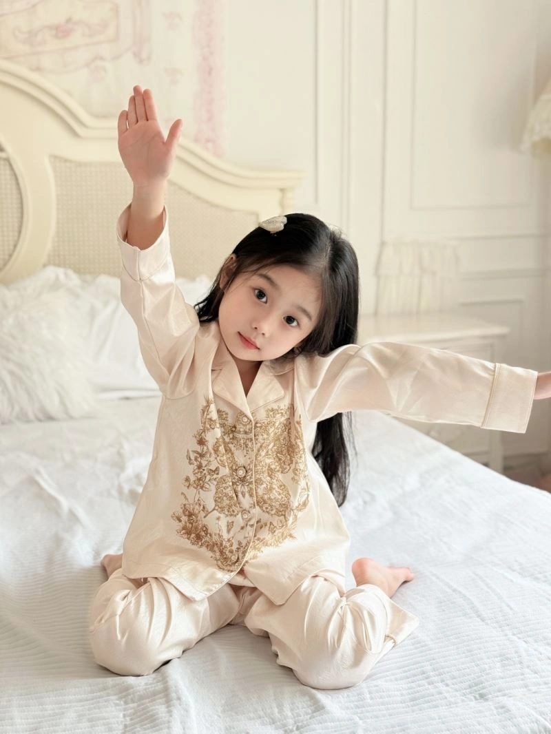 Bright Unclassified Brand Kids 157683