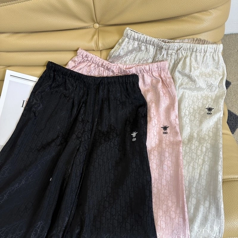 Unclassified Brand Long Pants UrbanChic 150570