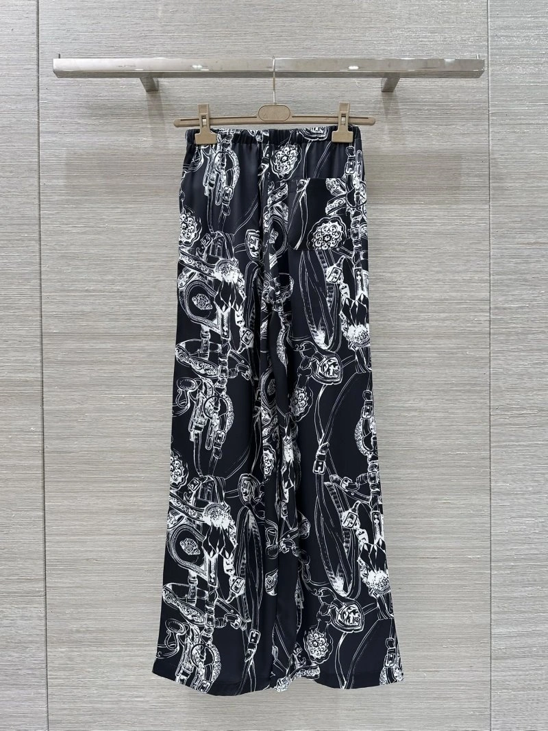 Efficient Unclassified Brand Long Pants 150547