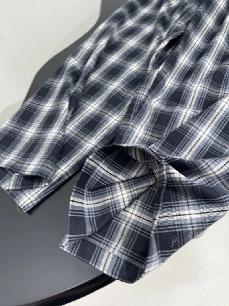Bold Unclassified Brand Long Pants 155562
