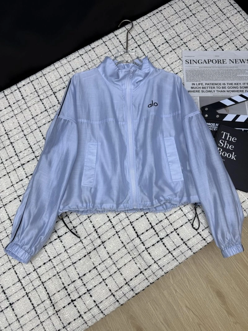 Unclassified Brand Long Suits Resilient 152093