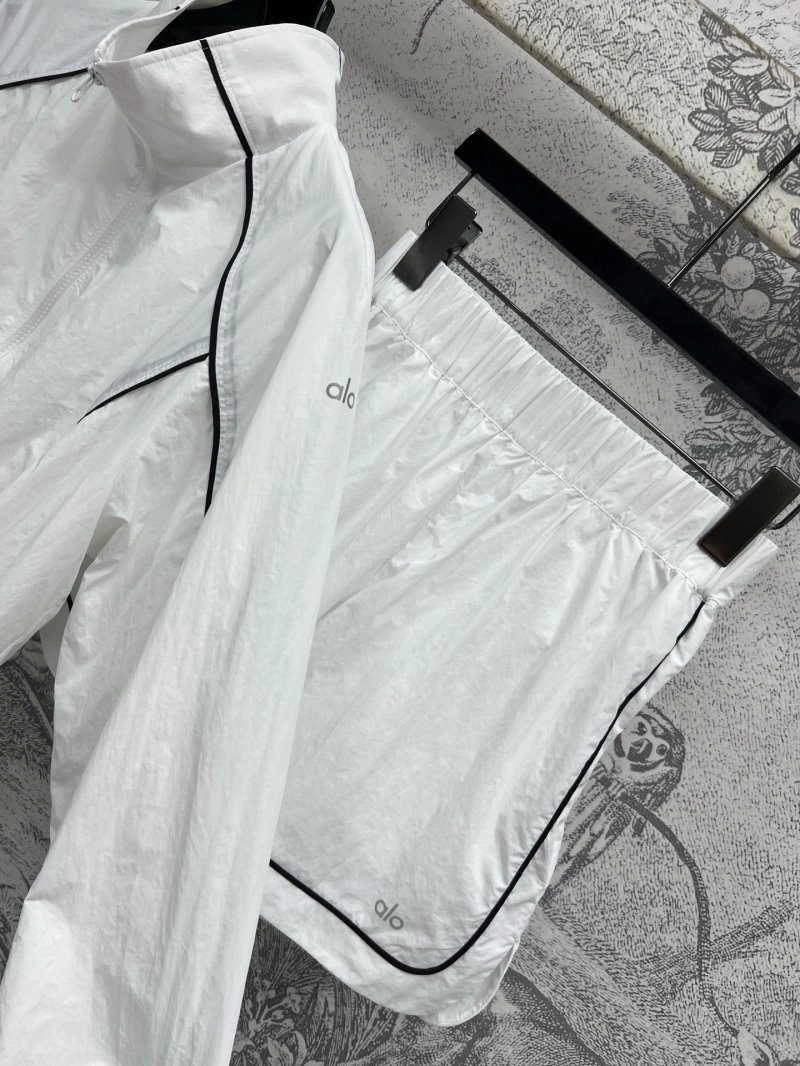 Affordable Unclassified Brand Long Suits 147569