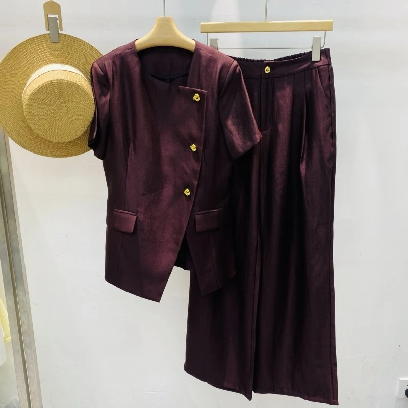 Vibrant Unclassified Brand Long Suits 147553