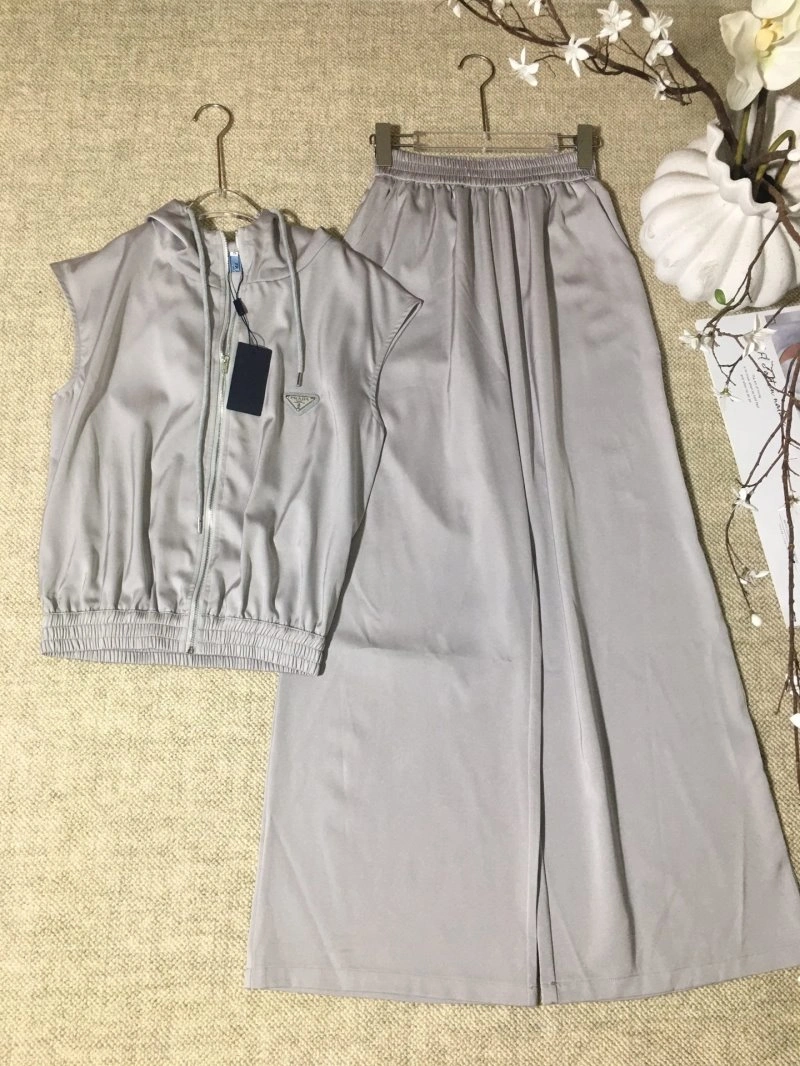 FreshLook Unclassified Brand Long Suits 153742