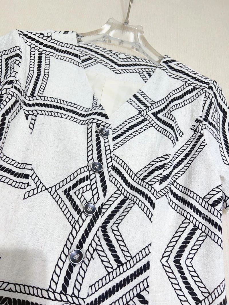 Unclassified Brand Long Suits Seasonal 152616