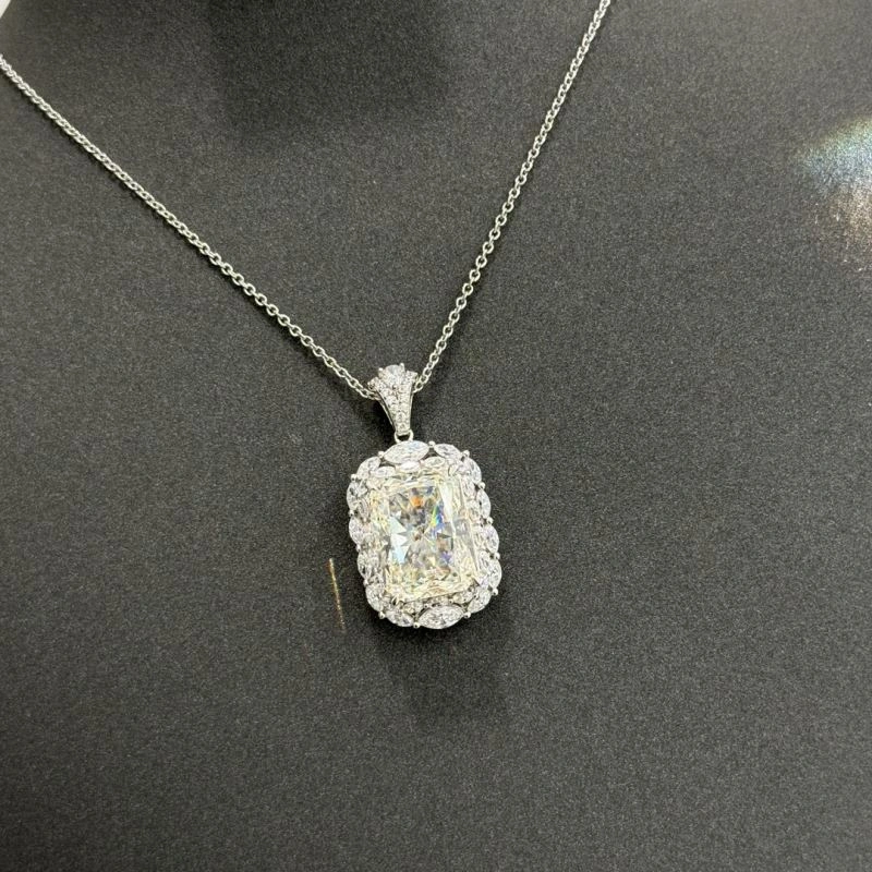 Unclassified Brand Necklaces Contemporary 213740