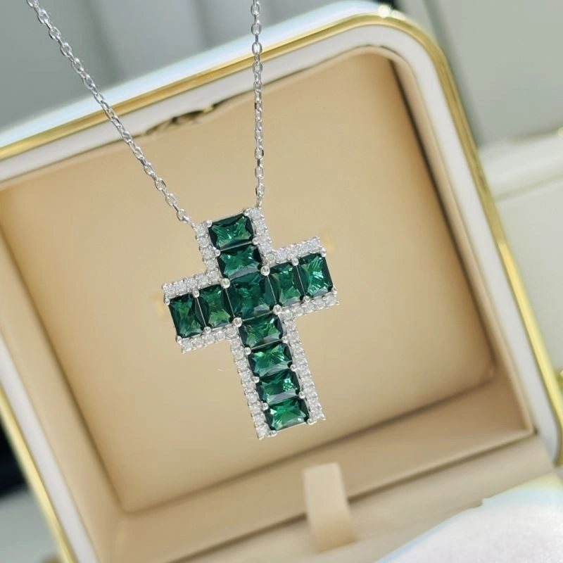 Unclassified Brand Necklaces Sporty 213729