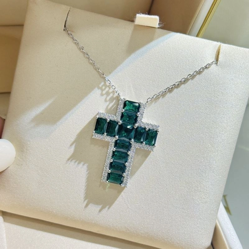 Unclassified Brand Necklaces Sporty 213729