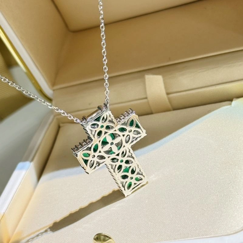 Unclassified Brand Necklaces Sporty 213729