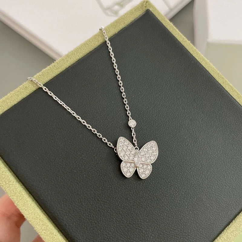 SmoothTexture Unclassified Brand Necklaces 213726