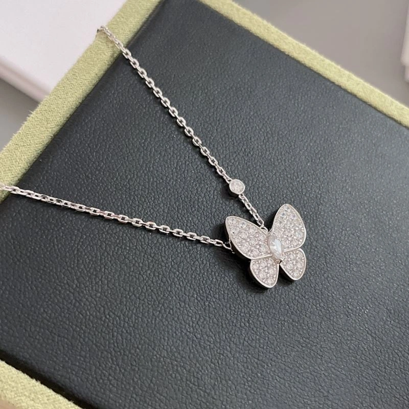 SmoothTexture Unclassified Brand Necklaces 213726