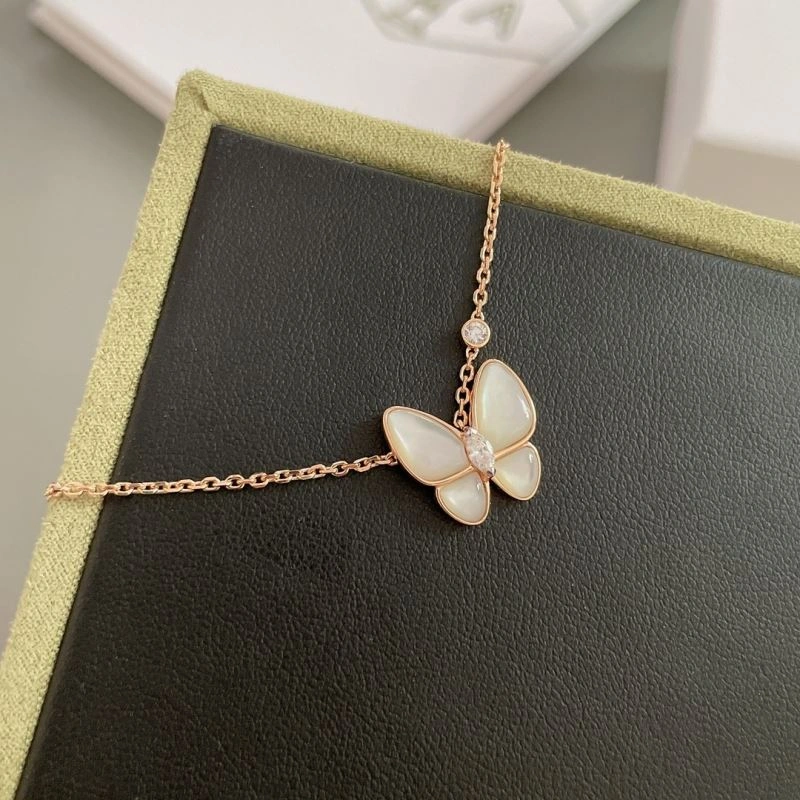 Unclassified Brand Necklaces Refined 213758