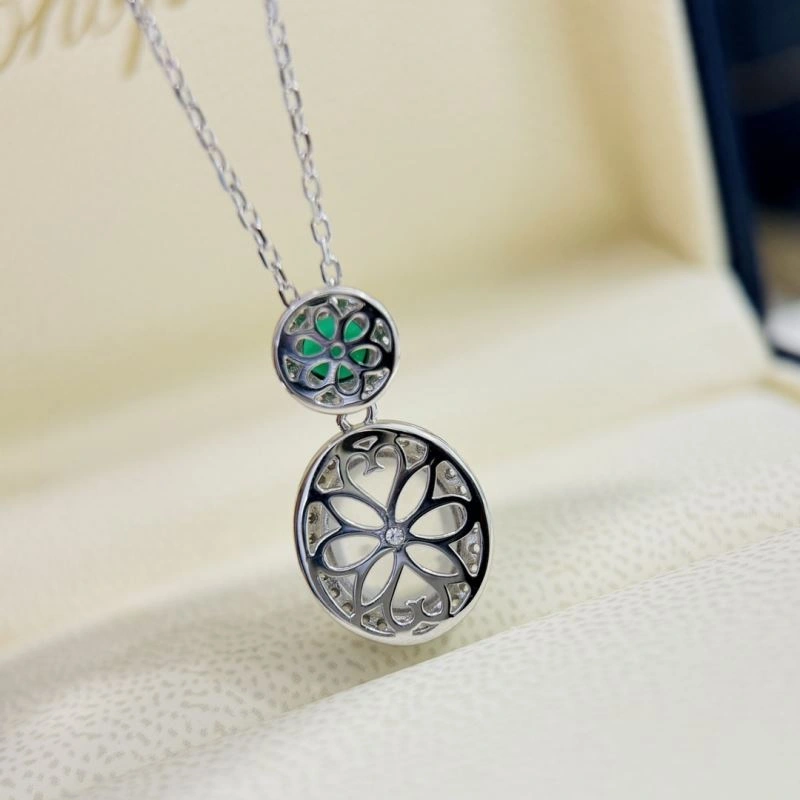 Unclassified Brand Necklaces Sporty 213707