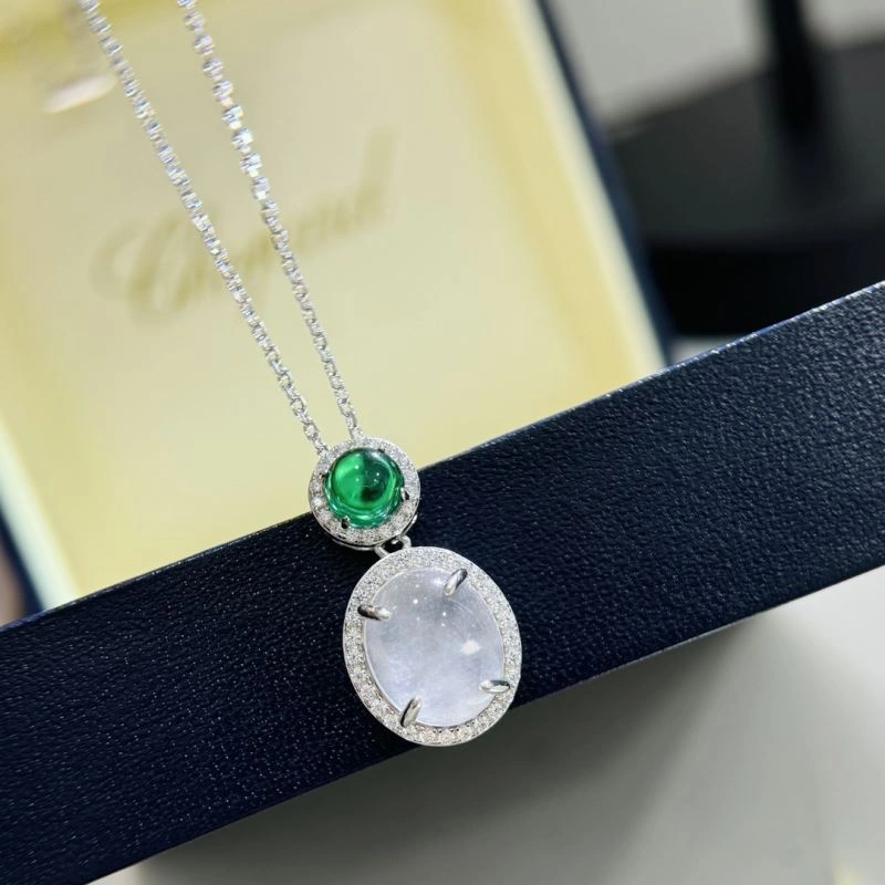 Unclassified Brand Necklaces Sporty 213707