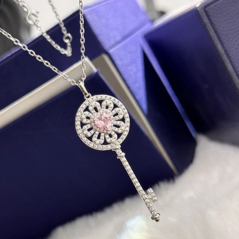 FashionForward Unclassified Brand Necklaces 213701