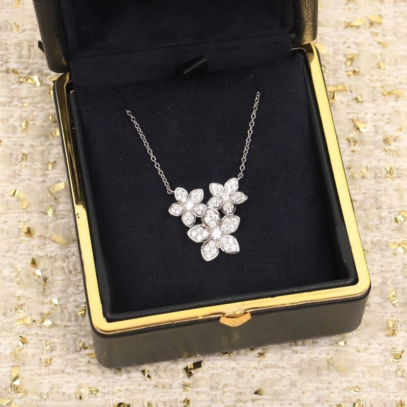 SmoothTexture Unclassified Brand Necklaces 213690