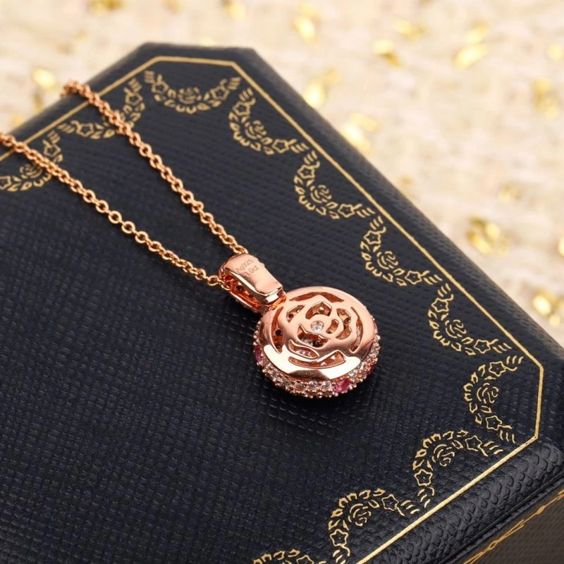 Unclassified Brand Necklaces Sustainable 213301