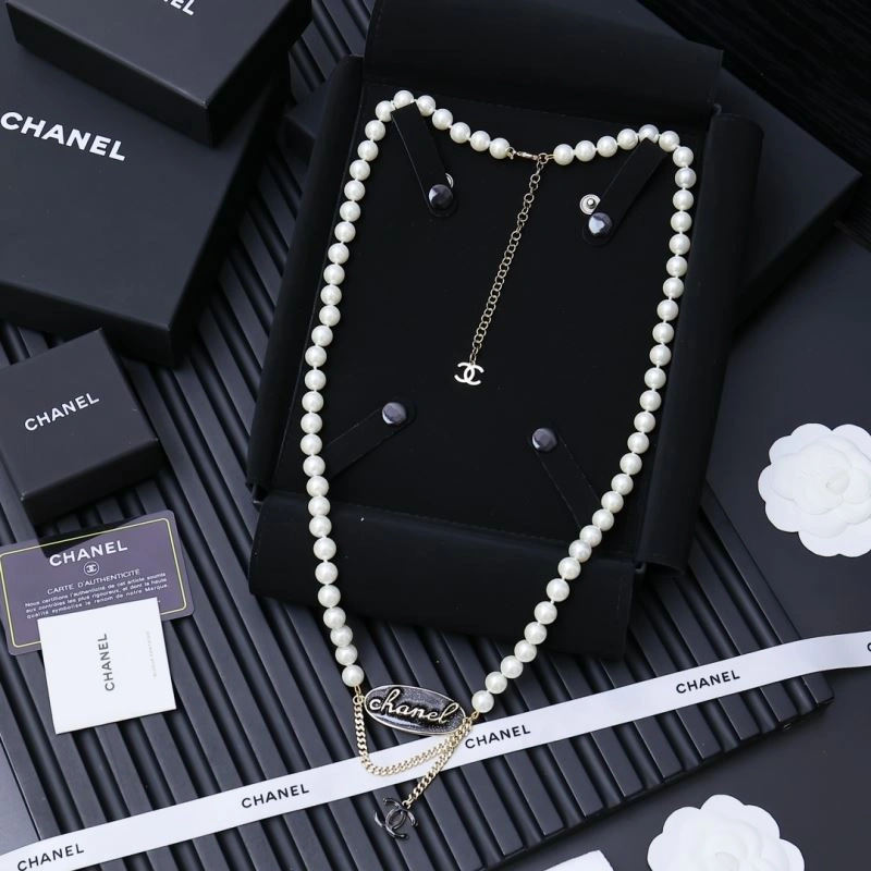 SunProtective Unclassified Brand Necklaces 213293