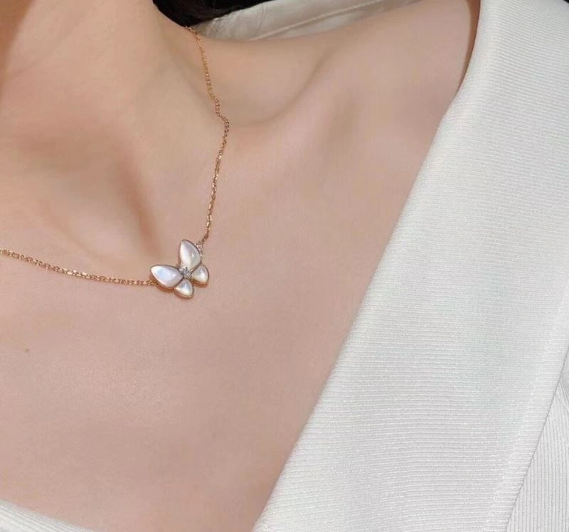 Supportive Unclassified Brand Necklaces 213260