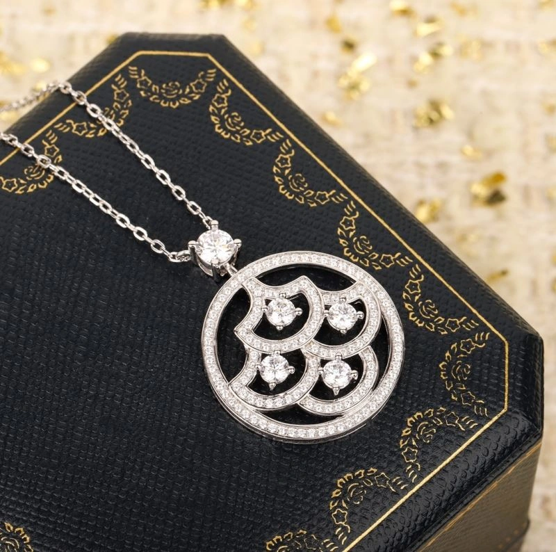 HighPerformance Unclassified Brand Necklaces 213254