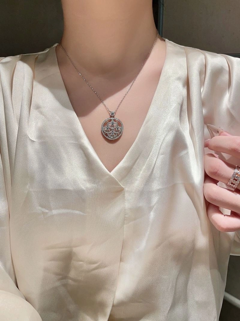 HighPerformance Unclassified Brand Necklaces 213254