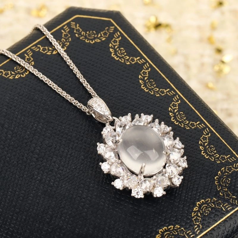 UrbanChic Unclassified Brand Necklaces 213256