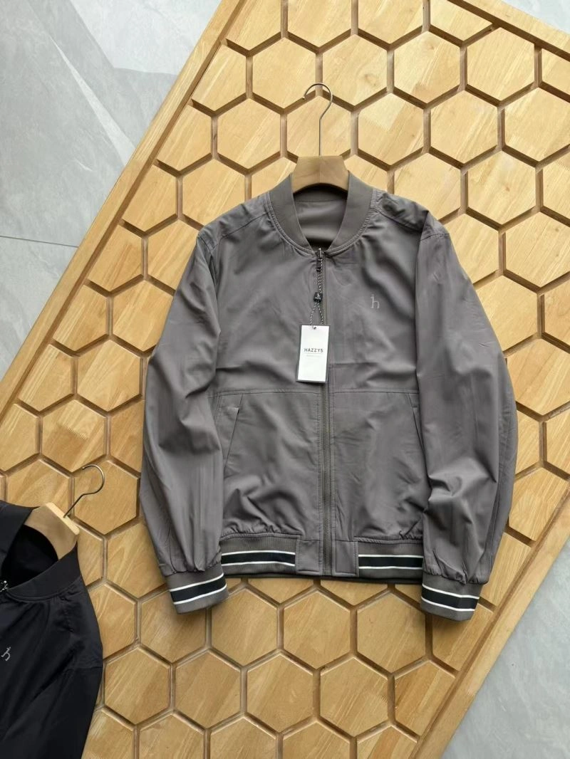 Unique Unclassified Brand Outwear 162383