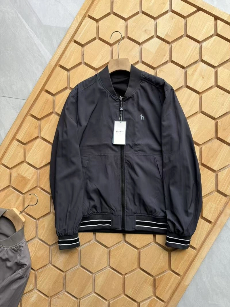 Unique Unclassified Brand Outwear 162383