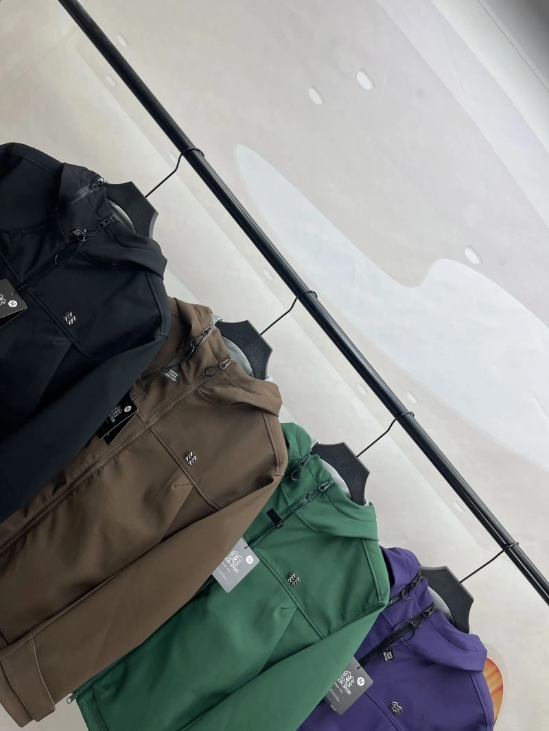 Unclassified Brand Outwear ZipUp 162382