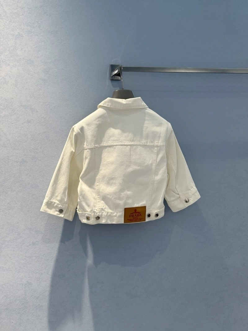 GoAnywhere Unclassified Brand Outwear 150554
