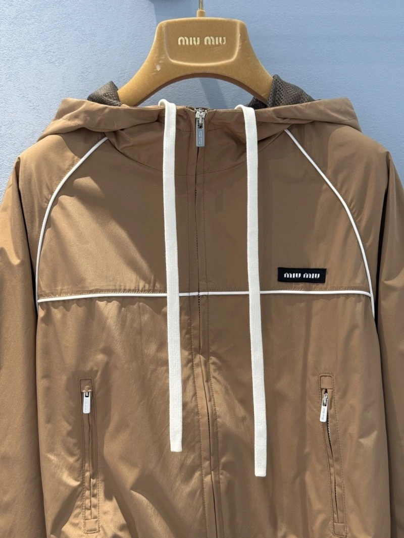 TimelessDesign Unclassified Brand Outwear 150544