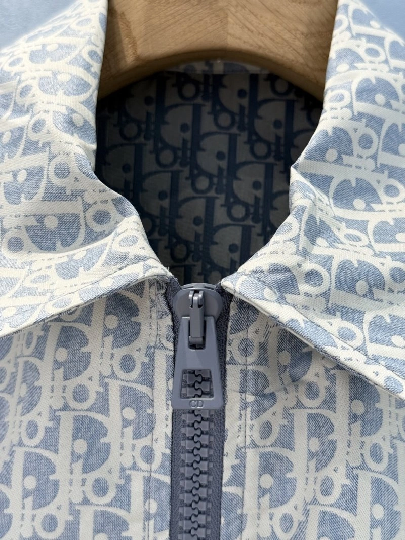 Unclassified Brand Outwear Sleek 150562