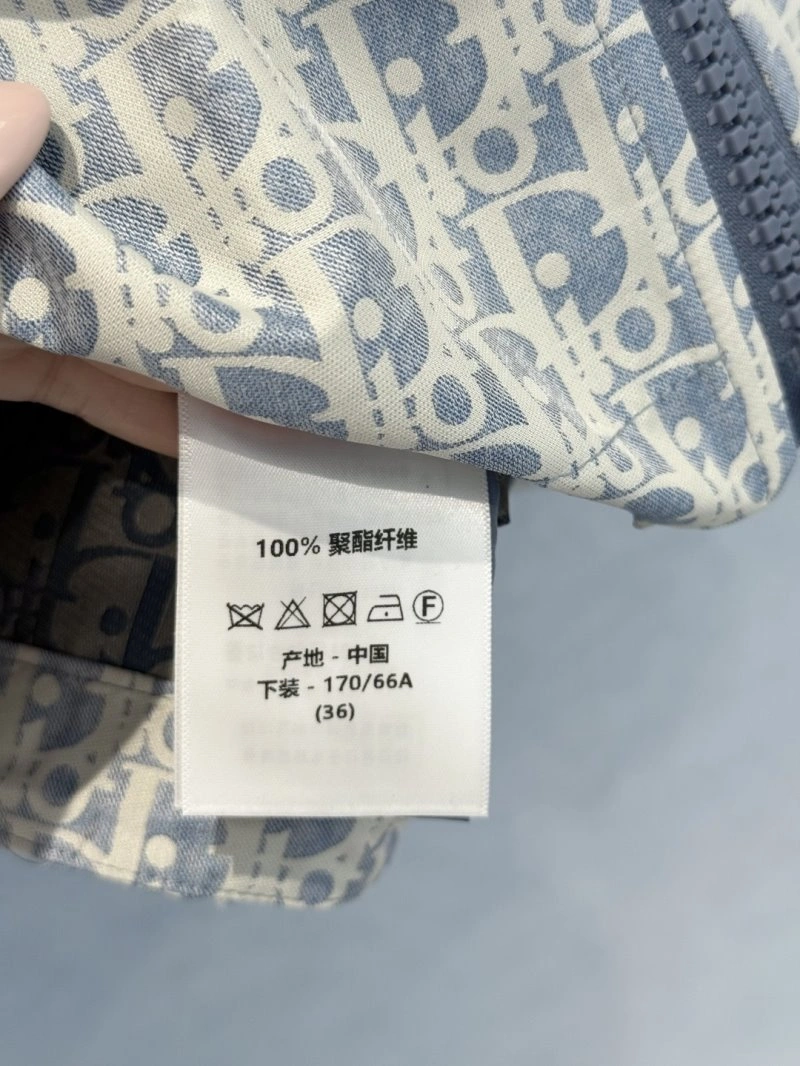 Unclassified Brand Outwear Sleek 150562