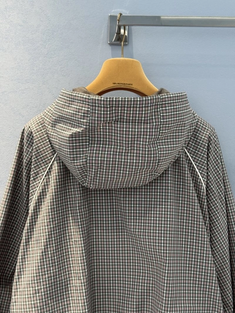 Seasonal Unclassified Brand Outwear 150513