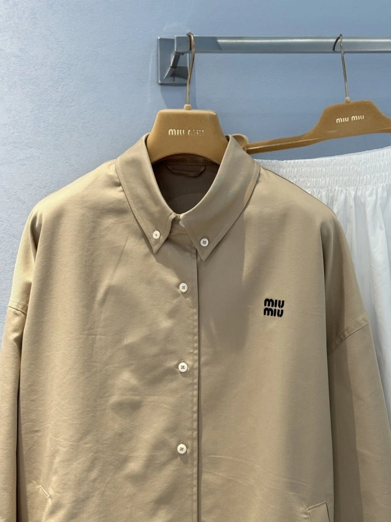 Upgraded Unclassified Brand Outwear 155517