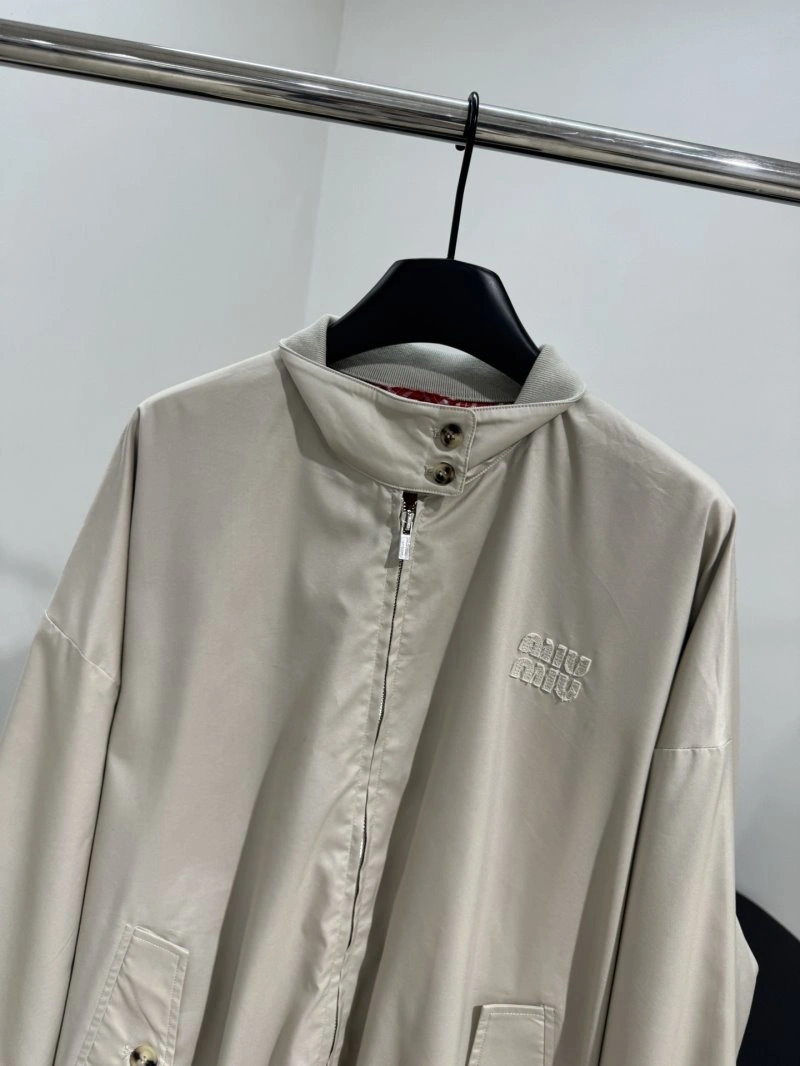 UrbanChic Unclassified Brand Outwear 155510