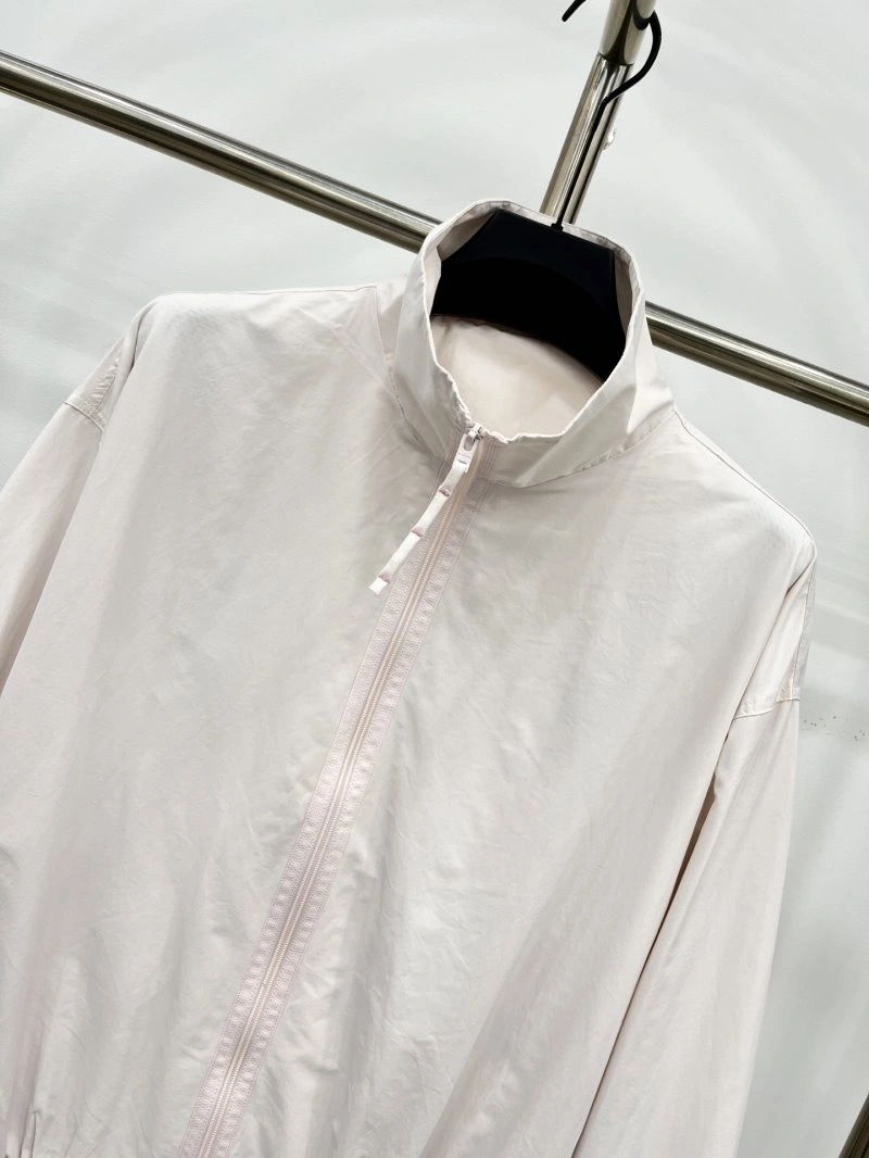 ModernLook Unclassified Brand Outwear 155550