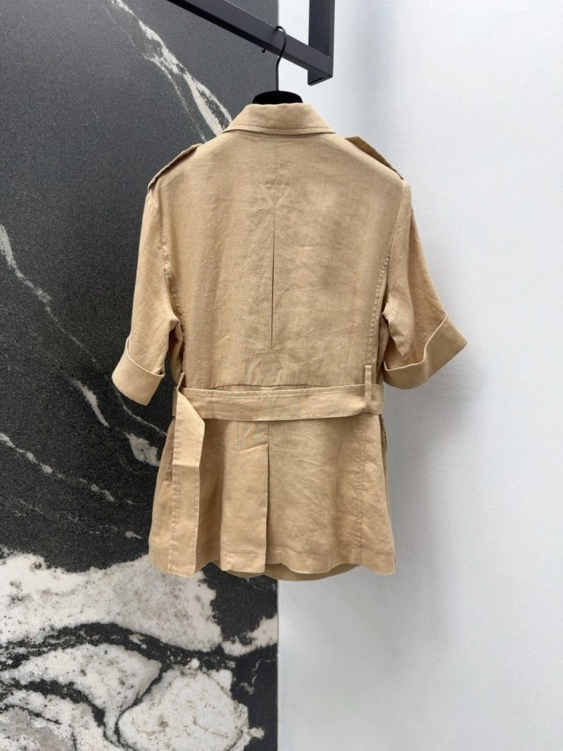 Bright Unclassified Brand Outwear 155514