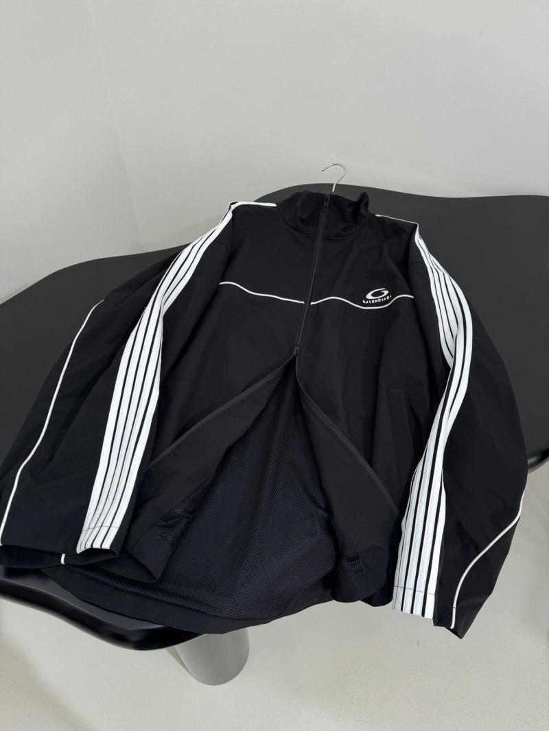 Unclassified Brand Outwear StreetReady 155504