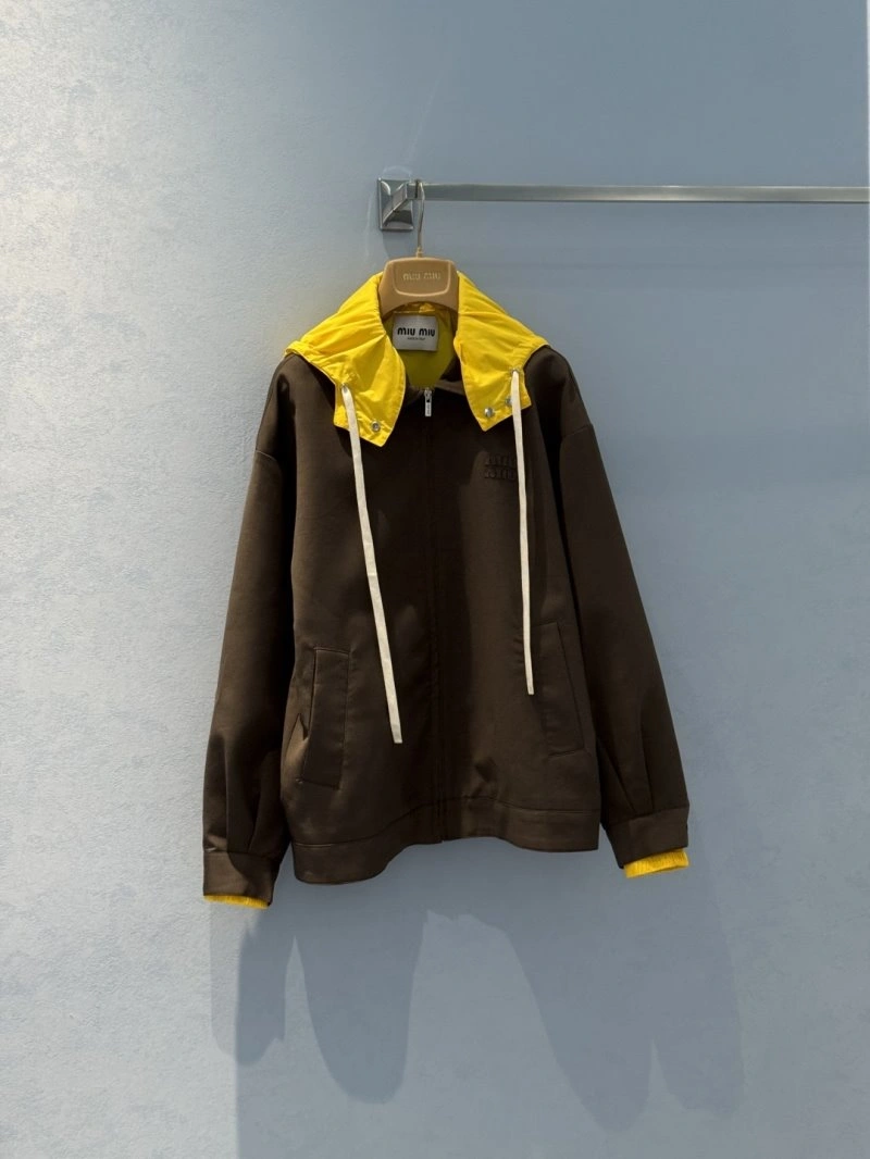 Unclassified Brand Outwear TechFriendly 155530