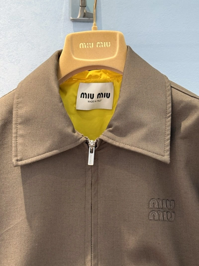 Unclassified Brand Outwear TechFriendly 155530