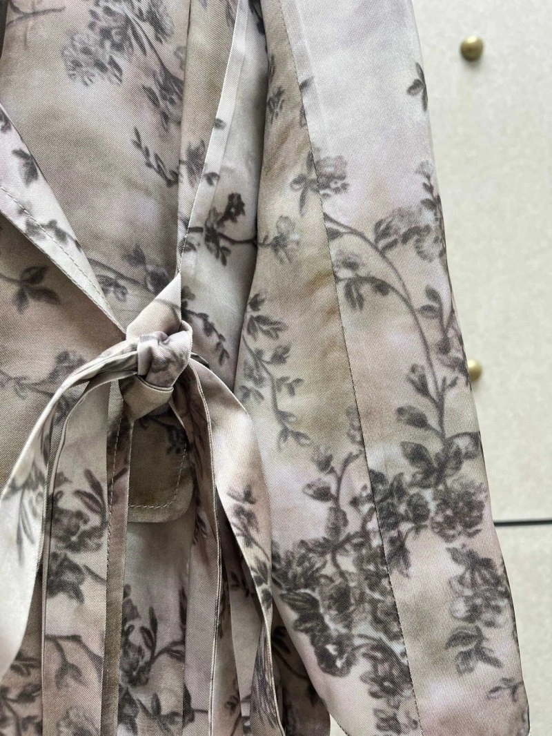 Seasonal Unclassified Brand Outwear 147558