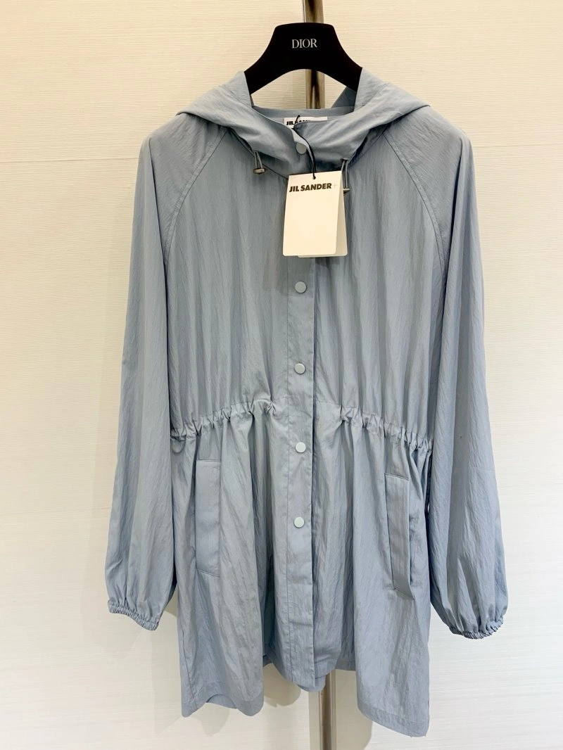 Unclassified Brand Outwear FashionForward 147548