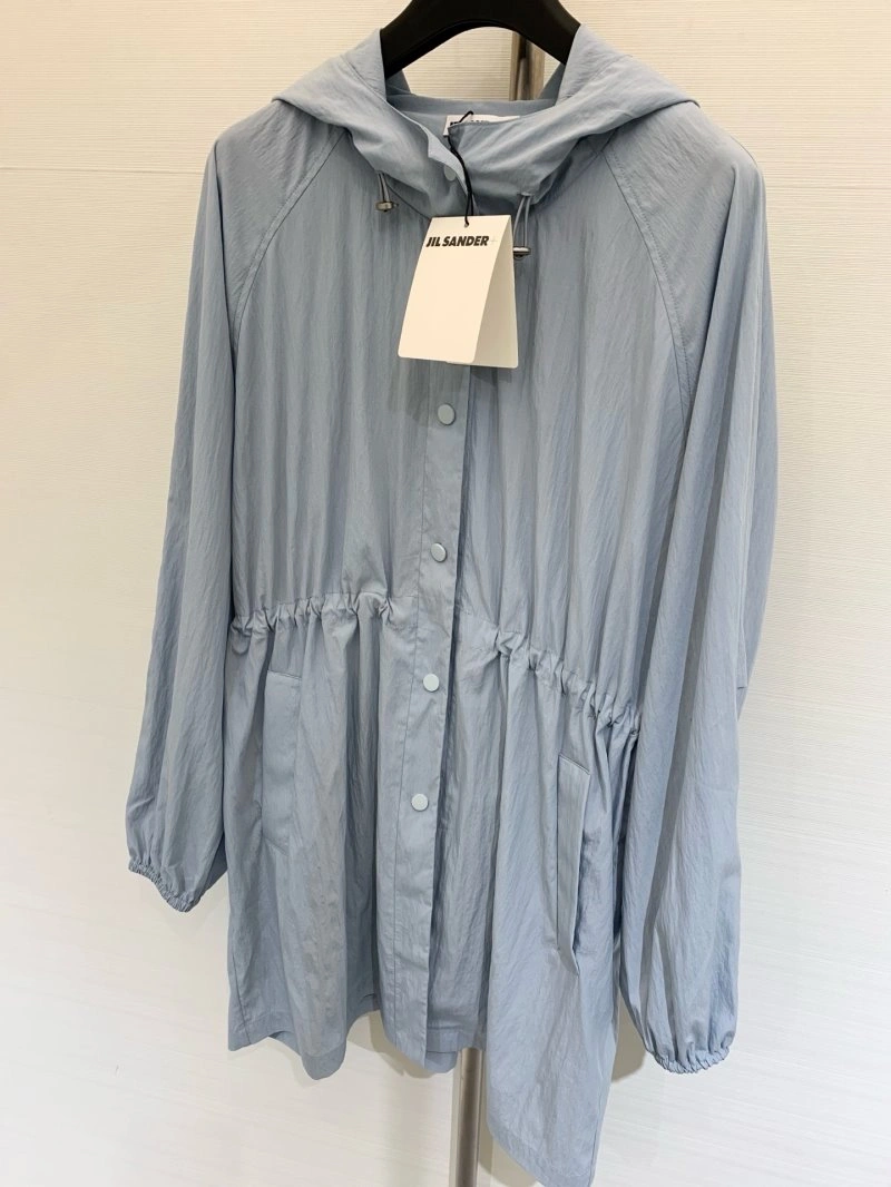 Unclassified Brand Outwear FashionForward 147548