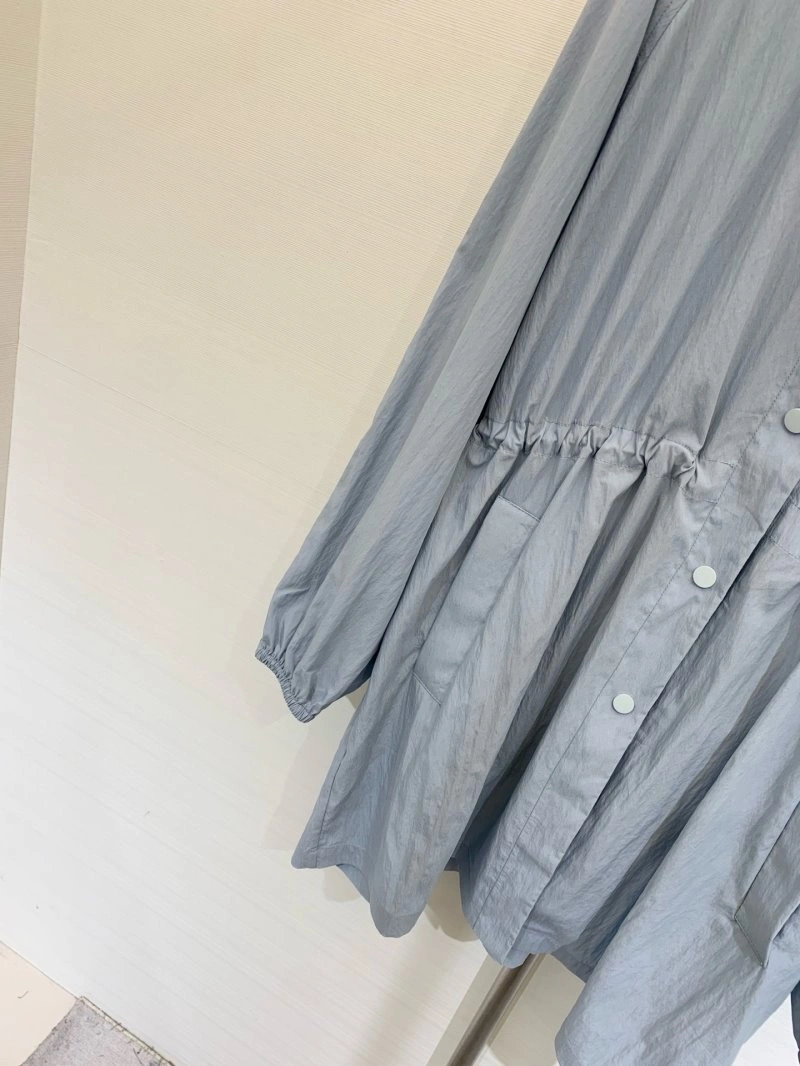 Unclassified Brand Outwear FashionForward 147548