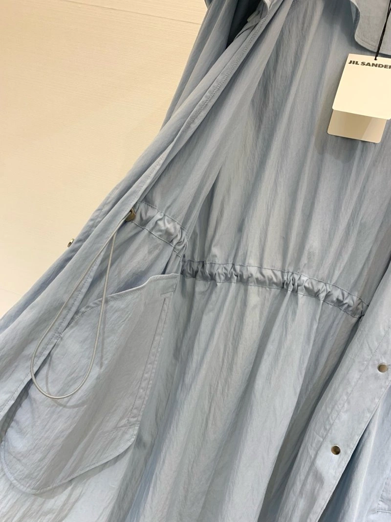 Unclassified Brand Outwear FashionForward 147548